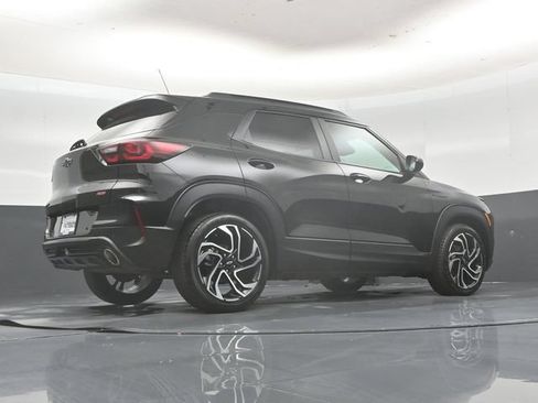 Used 2025 Chevrolet TrailBlazer RS w/ Convenience Package FWD image 48