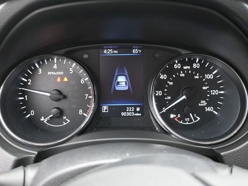 Used 2018 Nissan Rogue SL w/ Premium Package image 21