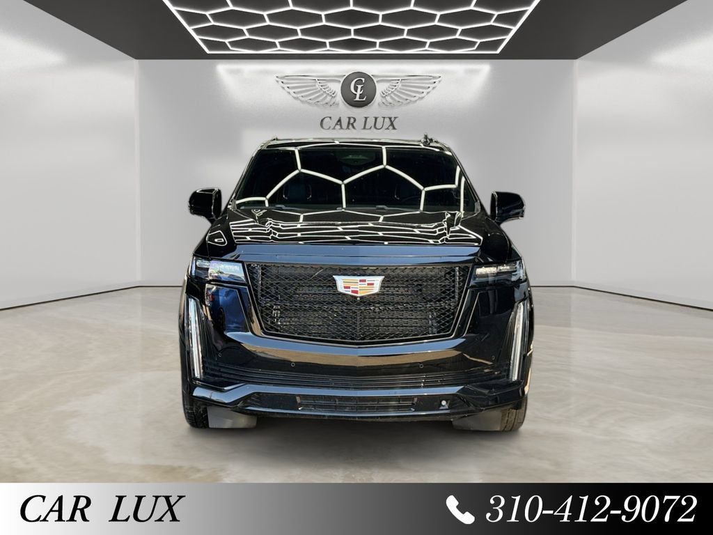 Used 2022 Cadillac Escalade Sport w/ Touring Package AWD/4WD image 8