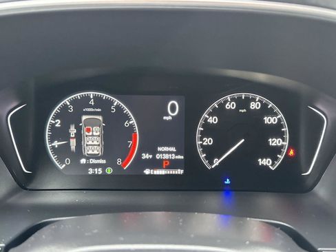 Certified 2025 Honda Pilot Touring image 19