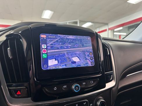 Used 2020 Chevrolet Traverse LT FWD image 24