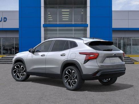 New 2026 Chevrolet Trax RS w/ Driver Confidence Package FWD image 3