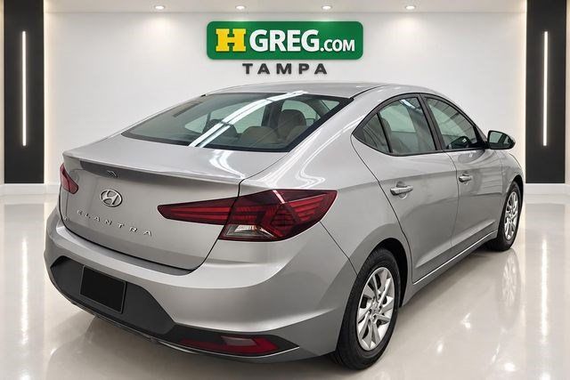 Used 2020 Hyundai Elantra SE FWD image 6