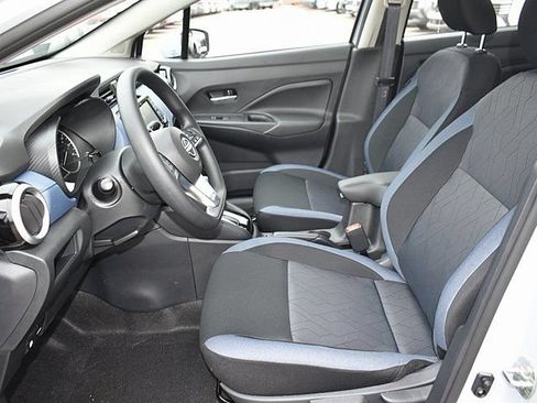 New 2025 Nissan Versa SV w/ Trunk Package FWD image 8