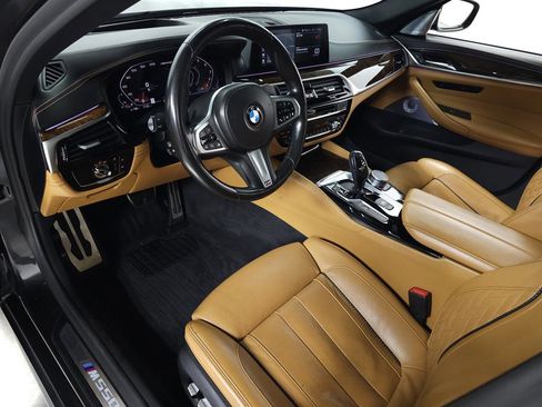 Used 2020 BMW M550i xDrive w/ Executive Package image 14