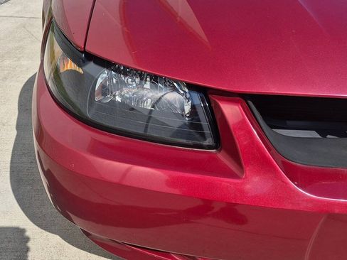 Used 2002 Ford Mustang GT RWD image 11