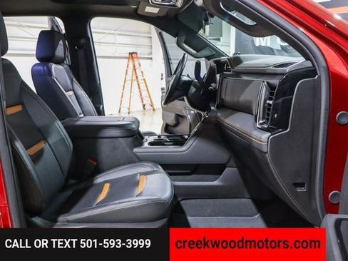 Used 2024 GMC Sierra 2500 AT4 w/ AT4 Premium Plus Package image 12