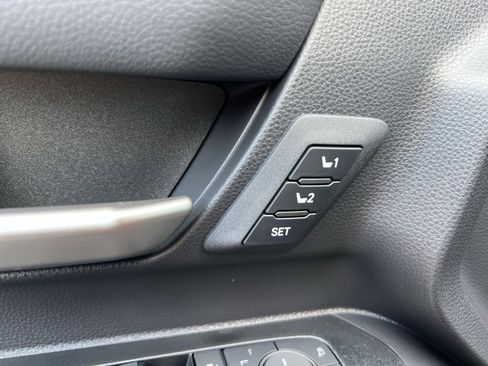 New 2025 Toyota 4Runner Limited image 24