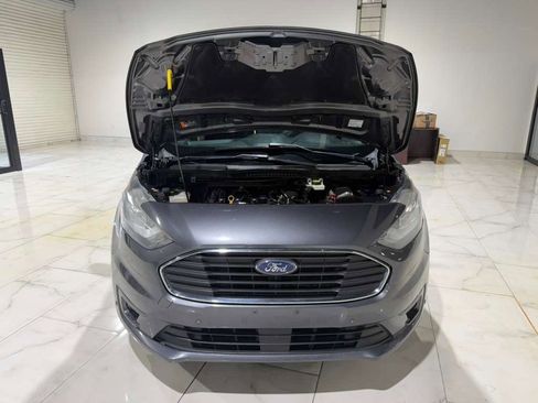 Used 2020 Ford Transit Connect XLT image 4
