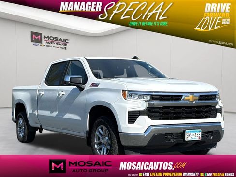 Used 2023 Chevrolet Silverado 1500 LT AWD/4WD image 1