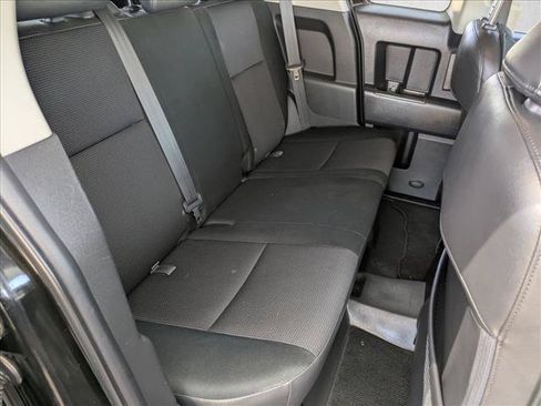 Used 2008 Toyota FJ Cruiser 4WD image 17