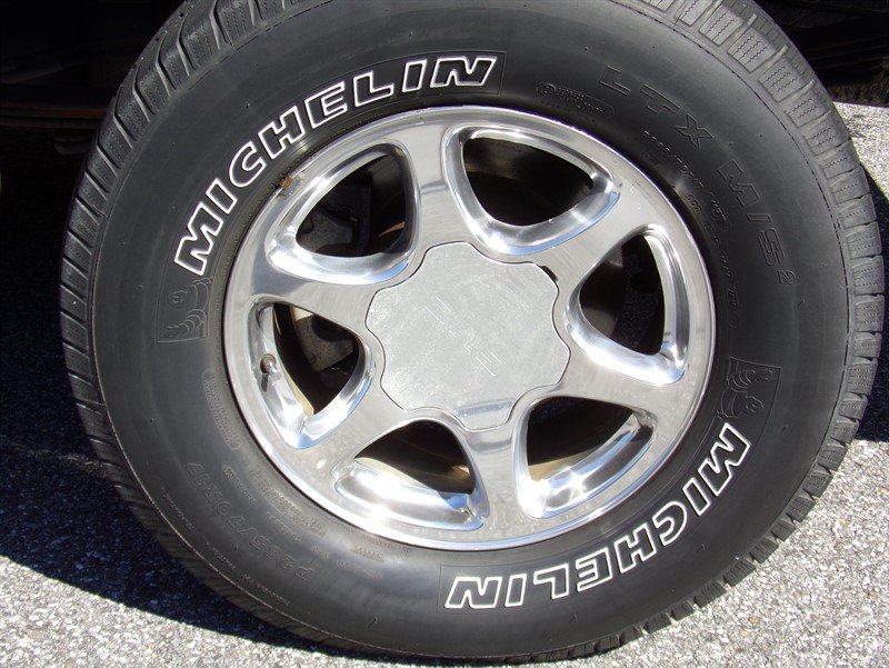 Used 2004 GMC Sierra 1500 Denali AWD/4WD image 10