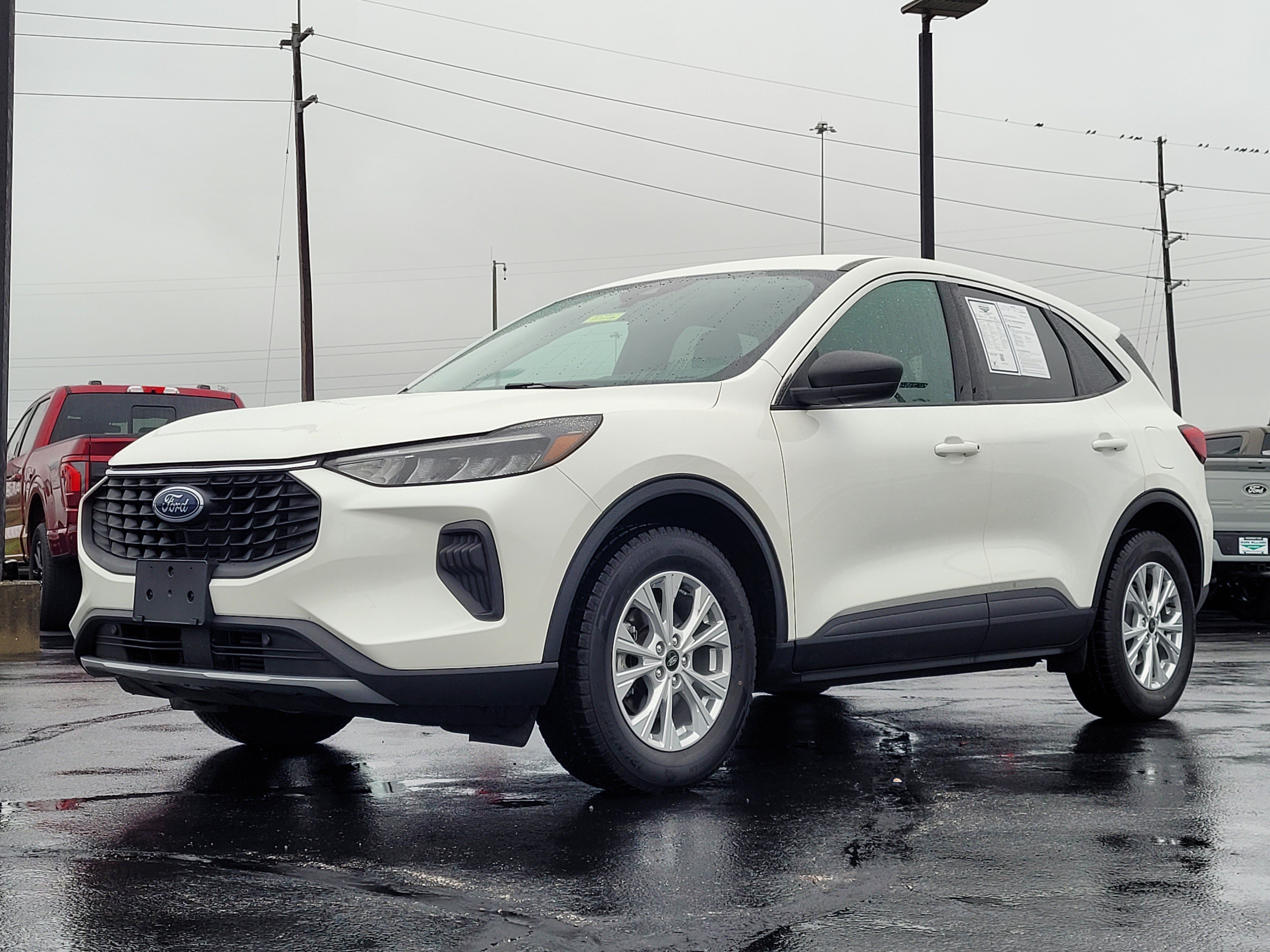 Used 2023 Ford Escape Active AWD/4WD image 8