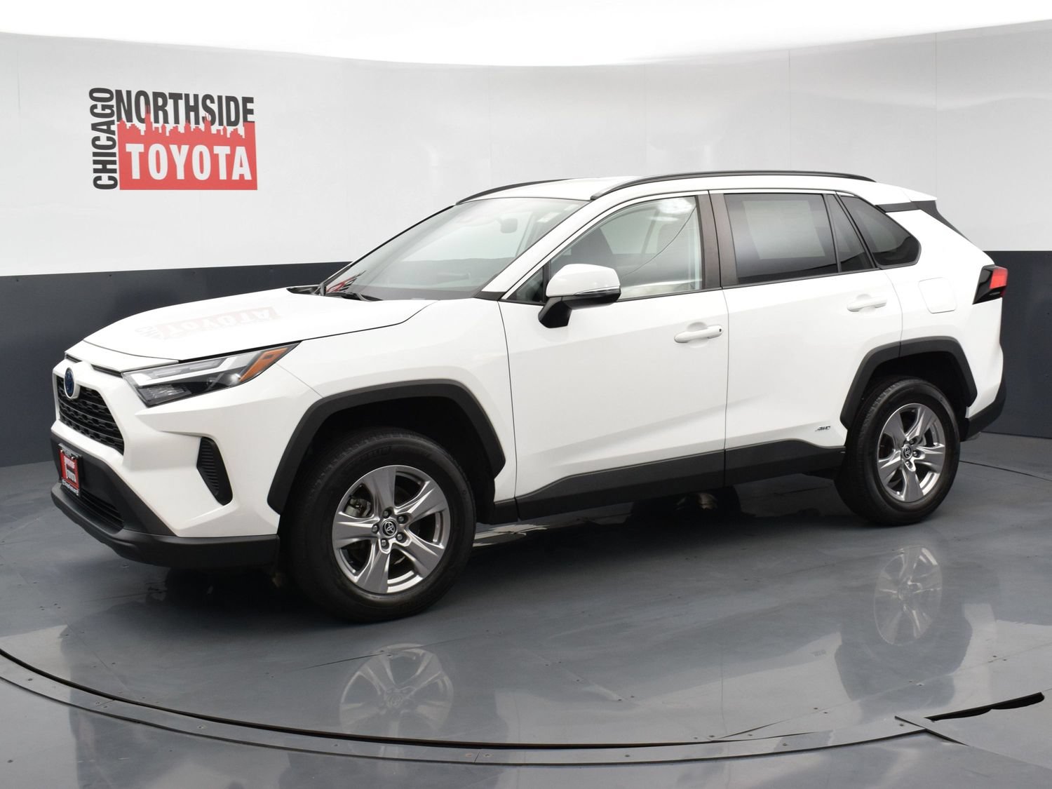 Used 2023 Toyota RAV4 XLE w/ XLE Grade Weather Package AWD/4WD image 8