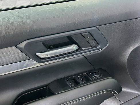 Used 2025 GMC Terrain Elevation image 15