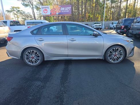 Used 2022 Kia Forte GT w/ GT2 Package image 6