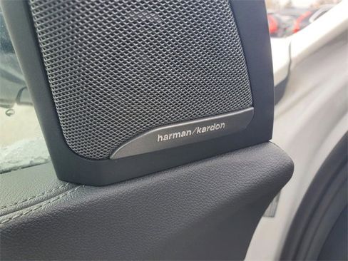 Used 2020 BMW X7 xDrive40i w/ Premium Package image 10