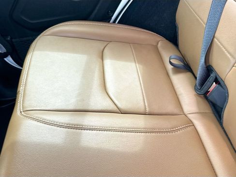 Used 2023 Jeep Wrangler Unlimited Sahara w/ Cold Weather Group image 29