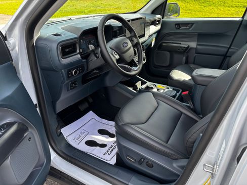 New 2026 Ford Maverick Lariat w/ Black Appearance Package AWD/4WD image 10