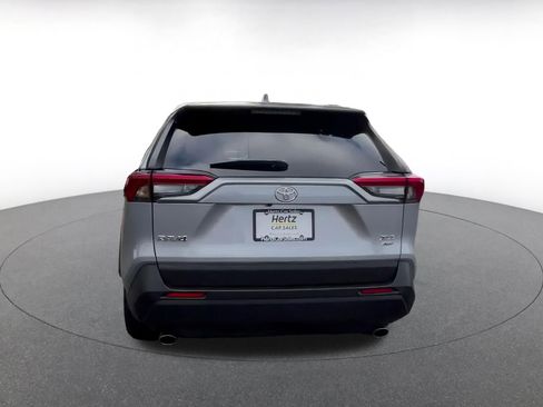 Used 2025 Toyota RAV4 XLE image 12