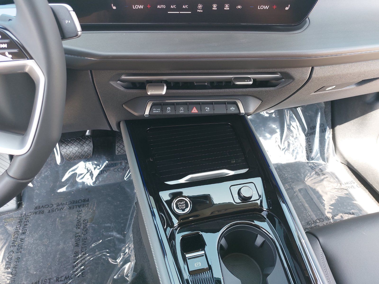 New 2026 Audi Q3 quattro 2.0T AWD/4WD image 22