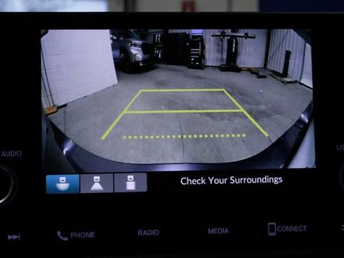 Certified 2023 Honda Civic EX image 33