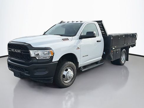 Used 2022 RAM 3500 Tradesman image 5