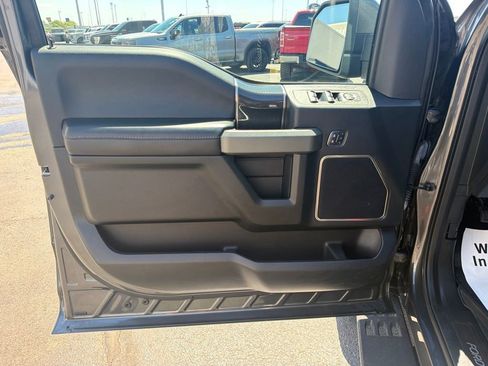 Used 2018 Ford F150 Raptor w/ Equipment Group 802A Luxury AWD/4WD image 16