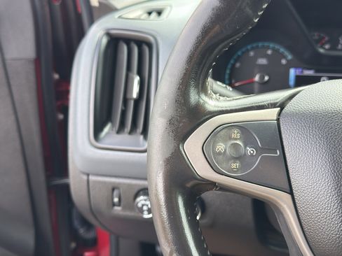 Used 2018 Chevrolet Colorado Z71 image 31