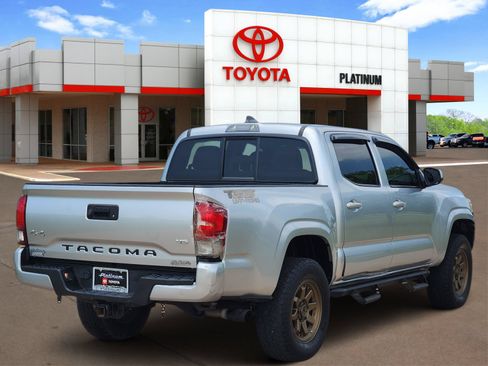 Used 2023 Toyota Tacoma SR AWD/4WD image 4