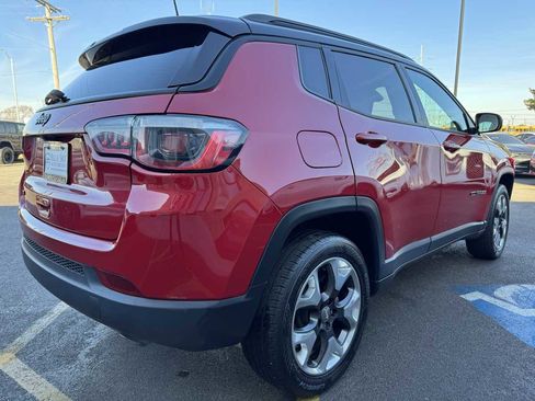 Used 2018 Jeep Compass Latitude w/ Popular Equipment Group image 5
