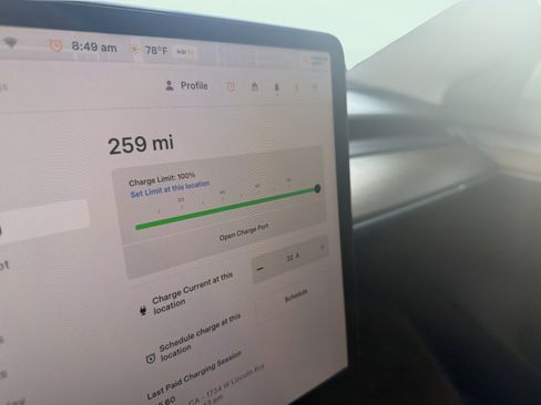 Used 2023 Tesla Model 3 Standard Range RWD image 4