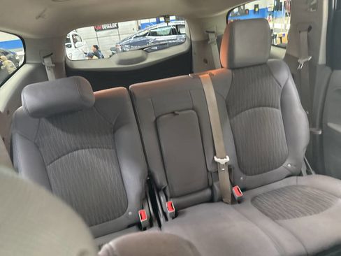 Used 2013 Chevrolet Traverse LS image 5