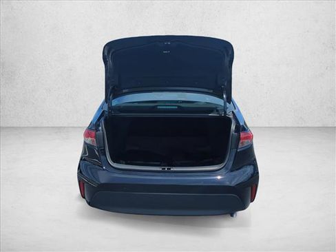Used 2025 Toyota Corolla LE FWD image 6