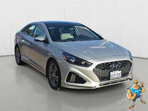 Used 2018 Hyundai Sonata Limited w/ Ultimate Package 07 image 3