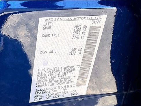 Used 2025 Nissan Leaf S FWD image 32