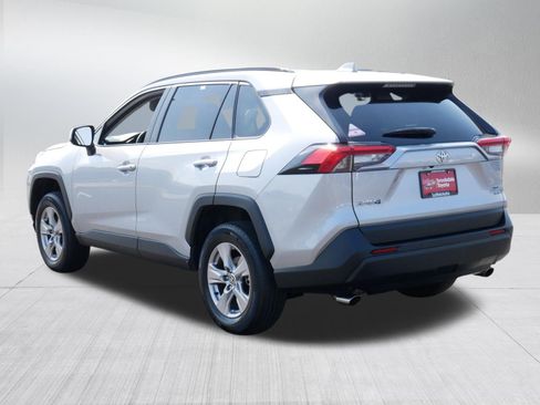 Certified 2025 Toyota RAV4 XLE AWD/4WD image 5