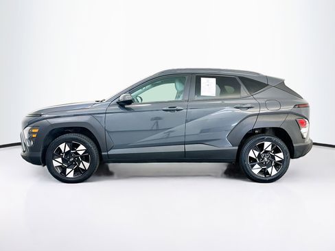 Used 2024 Hyundai Kona SEL AWD/4WD image 4