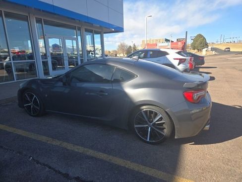 Used 2020 Toyota 86 image 7