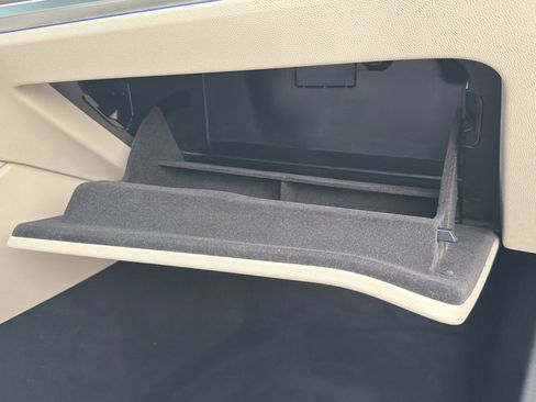 Used 2020 BMW 330i Sedan w/ Convenience Package image 39