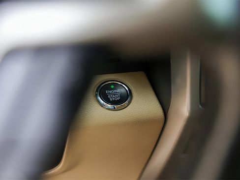 Used 2017 Ford F250 Lariat w/ Lariat Ultimate Package image 21