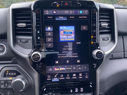 New 2026 RAM 1500 4x4 Crew Cab image 27