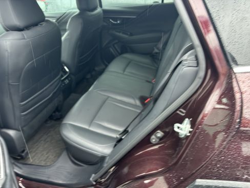 Used 2023 Subaru Outback Limited AWD/4WD image 8