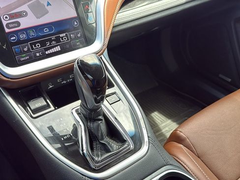 Used 2020 Subaru Outback Touring XT AWD/4WD image 28