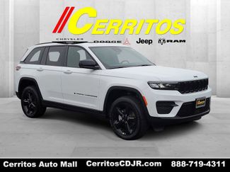 New 2025 Jeep Grand Cherokee Altitude video 1