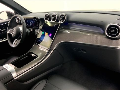 New 2026 Mercedes-Benz GLC 300 image 12