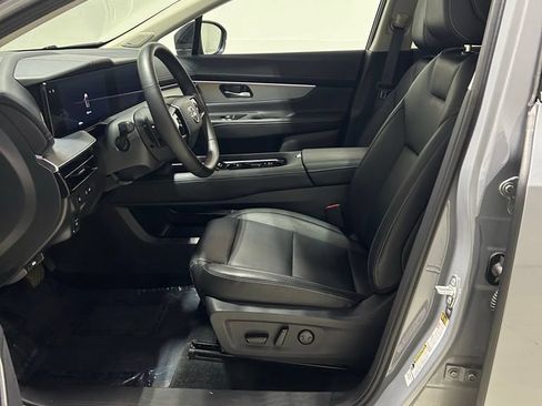 Used 2025 Nissan Murano SL AWD/4WD image 10