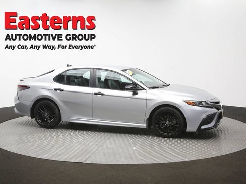 Used 2022 Toyota Camry SE FWD image 42