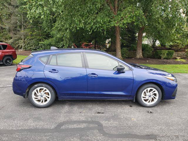 Used 2024 Subaru Impreza 2.0i AWD/4WD image 2