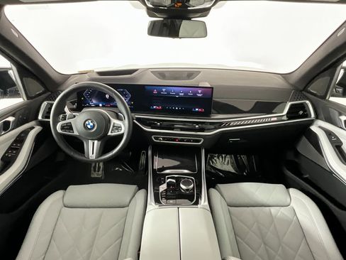 Used 2026 BMW X5 M60i w/ M Sport Professional Package image 10
